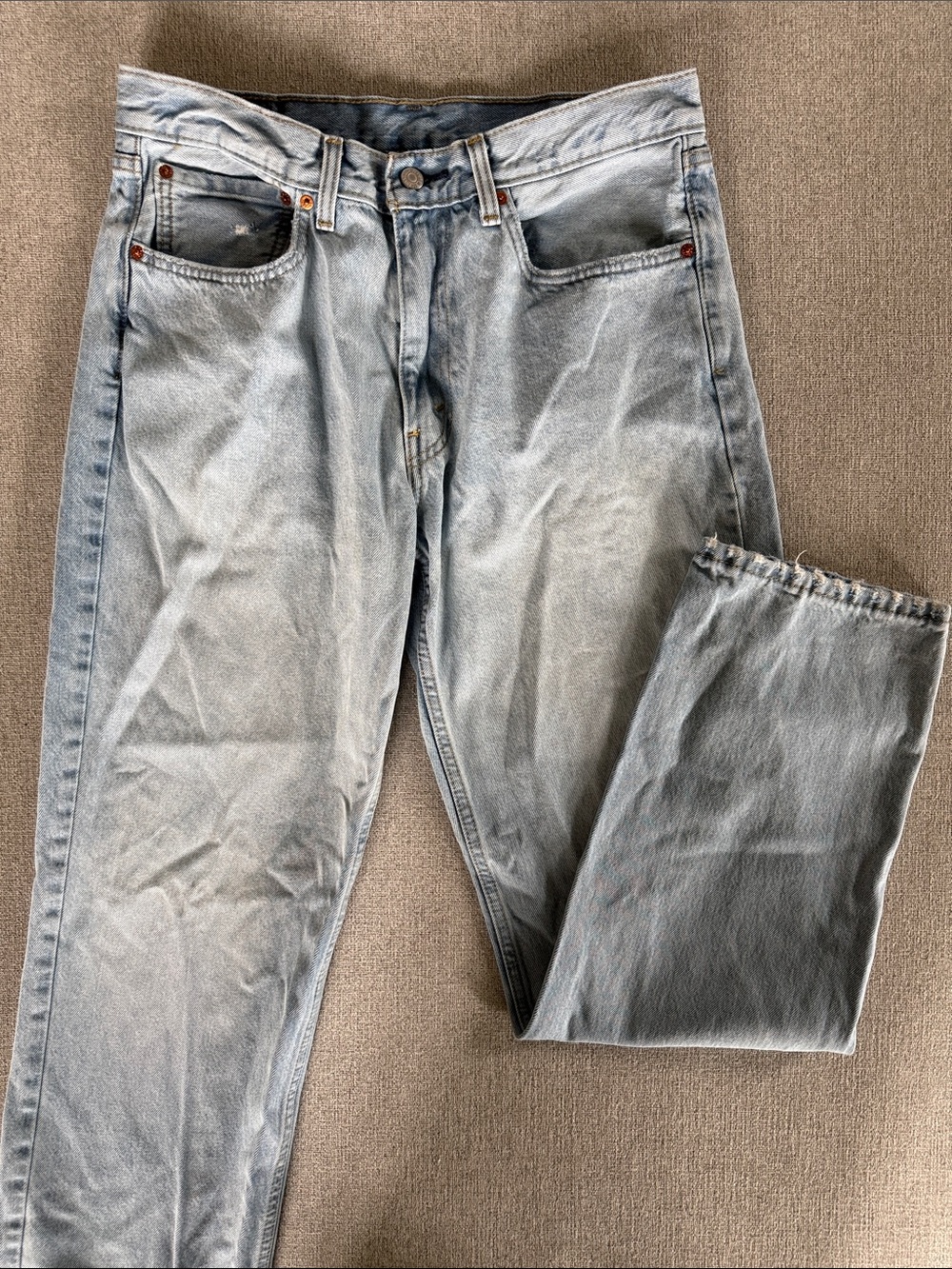 Levi's Light Wash Men's Relaxed Fit Jeans